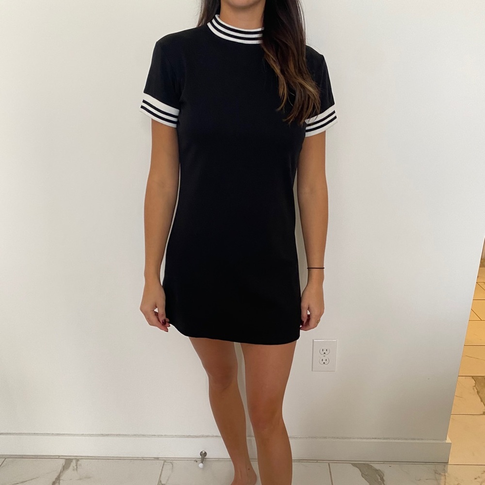 LF dress size small